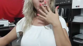 slapbangmyass Big boobed babe fucks her cap