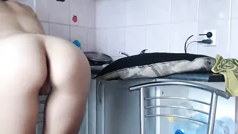 viki_adelle attractive bitch showed holes