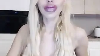 realbarbiebimbo Hot babe fucks shaved holes
