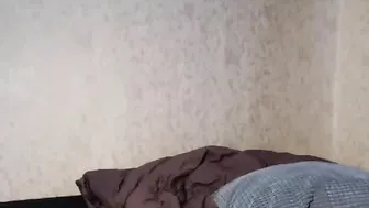 nikki_whatever Slender chick sucks penis gentleman