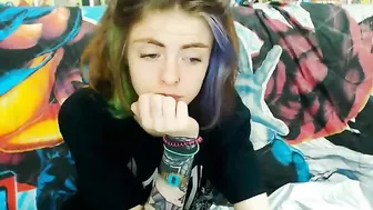 liana_nice Shrews confused fucks her pussy with a phallus