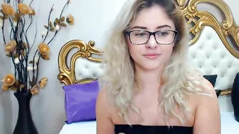 janellebrown Crazy Nurse Posing On Camera