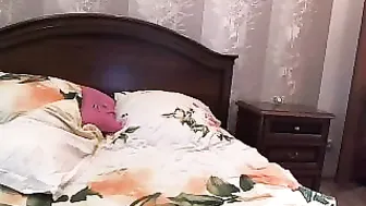 fitnesslinda Crazy Blonde twirling ass