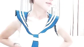 aksulin Babe Masturbates with Phallus