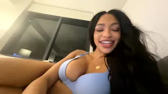 [chaturbate] sweetfaceeden Jan-15-2024 spreads her holes