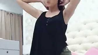 MyFreecams Matchless chick spins elastic booty