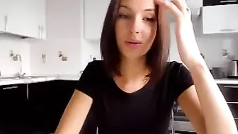 jane_stark shows her sweet holes