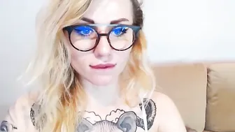 MyFreecams in a black suit