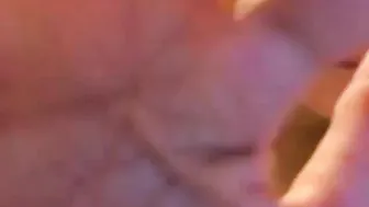 MyFreecams Gorgeous blonde fucks both holes