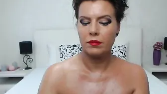 MyFreecams Dark haired passion poses in lingerie
