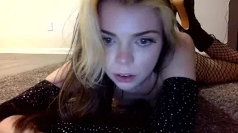 Chaturbate - Viviandances April-04-2024 Spy Show With Naked Chick