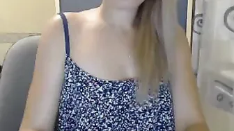 MyFreecams chic orgasm