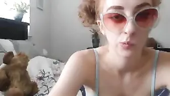 MyFreecams The lady is having fun in private