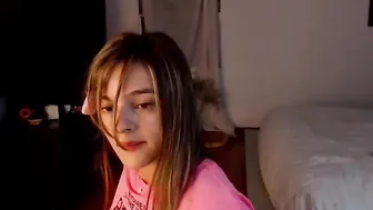 kendalltyler Gorgeous girl relish fucks with sex toys