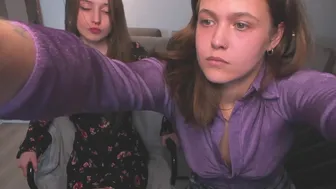 Chaturbate - melaniemillss May-5-2024 shakes her tits