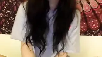 lakelove66 Charming babe fucks herself