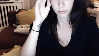 crazym Petite chick fucks herself with toys