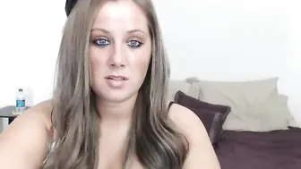 pierced_nipplesxxx Sultry confused girl fucks pussy with sex toy