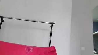 samillia curvy sucks guy dick