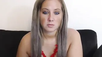 pierced_nipplesxxx Cute lady spins happily in front of the webcam and shines with all the charms