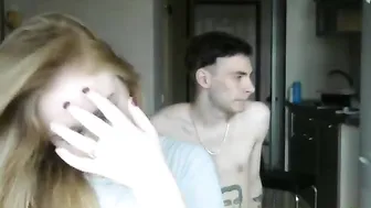 mineeett Pretty girl fingering pussy in private