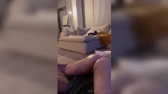 Onlyfans Tayler Hills Jan-6-2024 Shows Her Ass