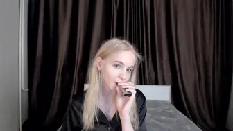 Chaturbate - sweete_sofia Jan-16-2025 new redhead young model