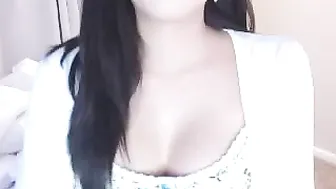 bunni naughty fingers satisfy mom