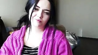 katiecutie The stubborn cock masturbates passionately pussy