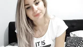 alysaluv Flirty bitch fucks both holes