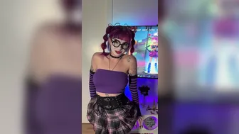 Onlyfans - Lems7 Emily May-04-2025 Playing Vibrators