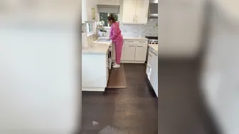 Onlyfans - Riley Reid May-05-2025 Wilder