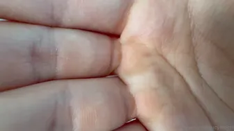 Onlyfans - Lucymochi May-07-2025 Wet Hole Fingering