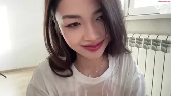 Chaturbate Little_Sunrice 27-10-2025 Playing In Free Chat