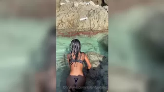 Onlyfans Asianfantasyx 19-11-2025 Public Sextape