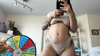 victoriaroze squirt on the table