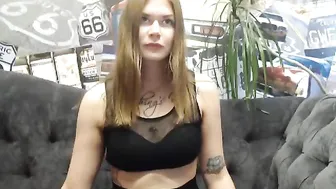 ramona_magic Beautiful bitch jerks off by a dildo