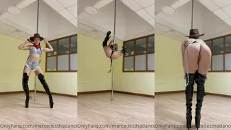 Mercedes Valentine Onlyfans hot model