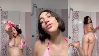 Sondaspaziale Onlyfans Plays  Her Clit