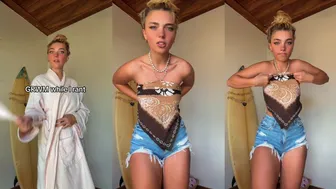 Theamoon Onlyfans young babe playing her clit