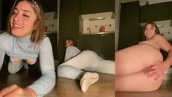 Meliaare onlyfans busty sexy chick
