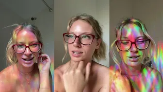 Asiariggsx onlyfans caresses wet cunt