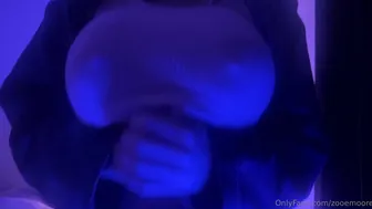Zoe_moore onlyfans recording sextape