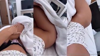 Sierraskye onlyfans teen girl play her clit