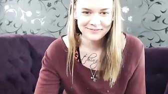 ramona_magic likes to mess with toys