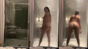 Vivianxxtaylor onlyfans top sexy kitty playing