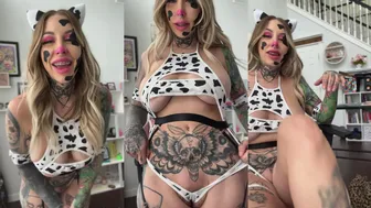 ThePrincessPineapple onlyfans webcam modest beauty