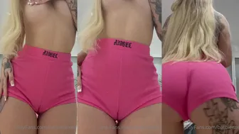 Barbieraxett onlyfans wet hole fingering
