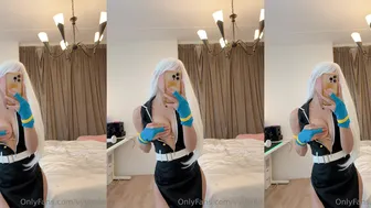 VyvanLe onlyfans fapping in a public sextape