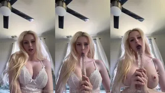 Msfiiire_LillyBloomes onlyfans full naked performer chick